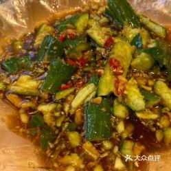 三乡吃瓜群众美食餐厅,舌尖上的乡愁，味蕾的盛宴